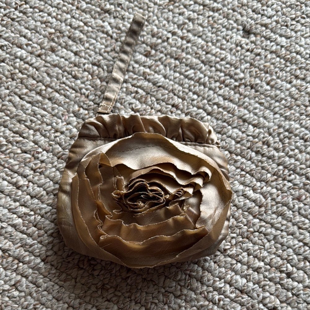 Elegant Gold Floral Clutch